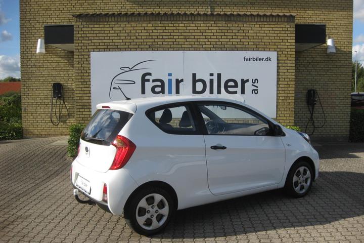 Hvid Kia Picanto fra 2016