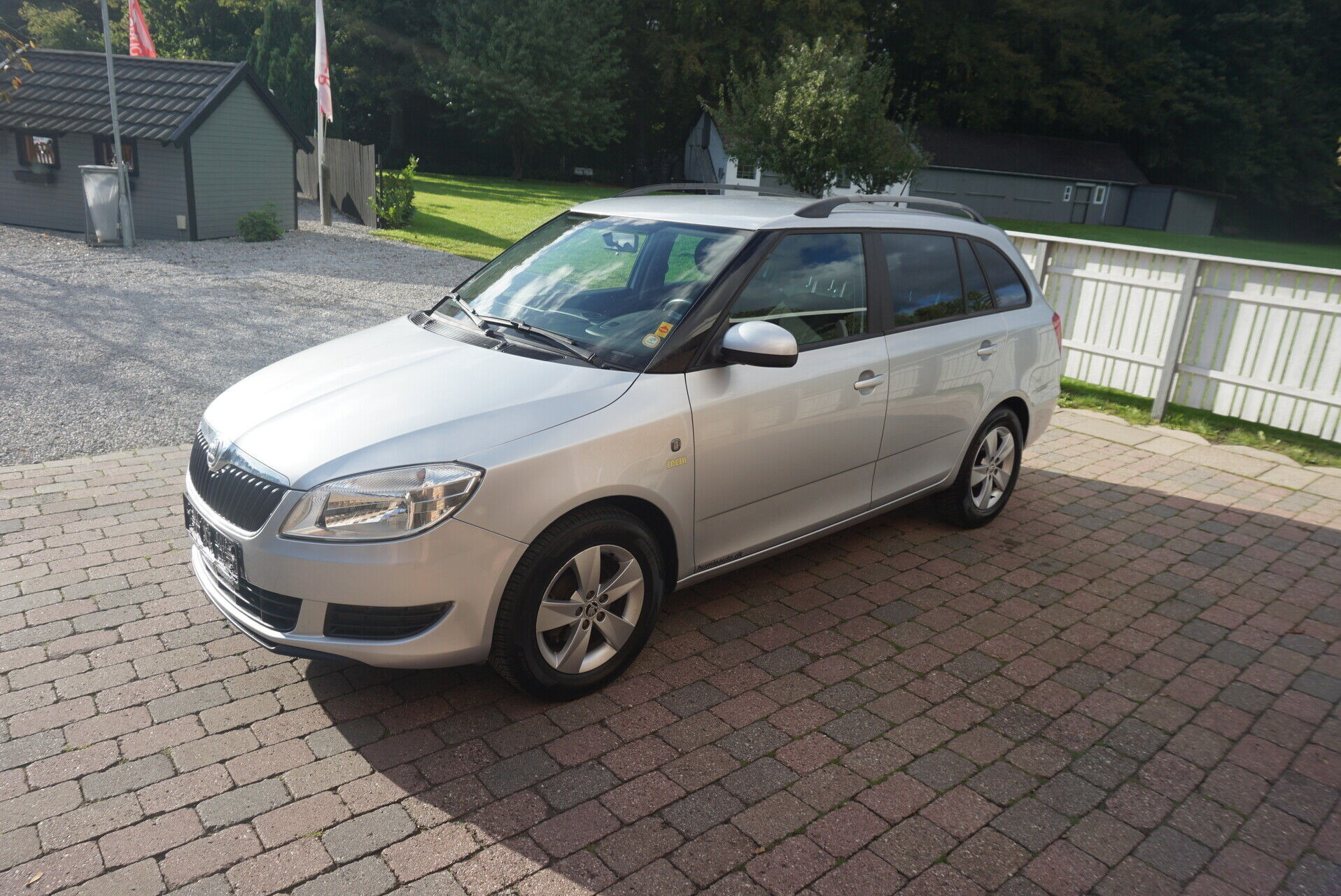 Sølv Skoda Fabia fra 2014