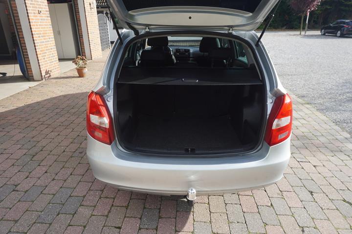 Sølv Skoda Fabia fra 2014