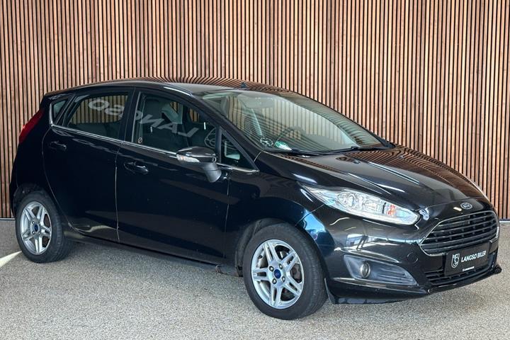 Sort Ford Fiesta fra 2013
