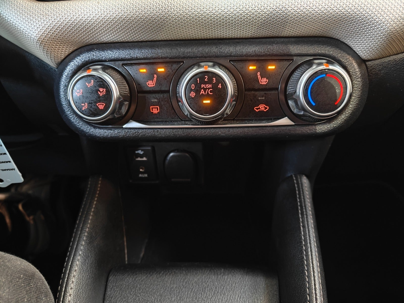 Sort Nissan Micra fra 2018