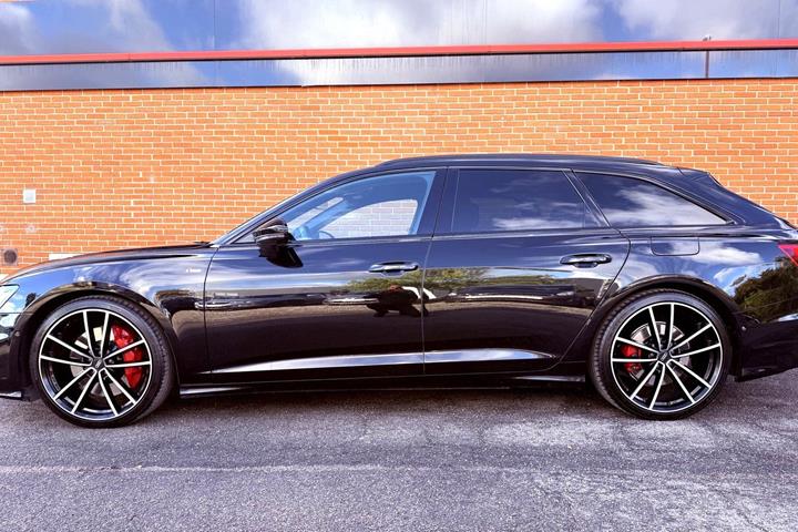 Sort Audi A6 fra 2021