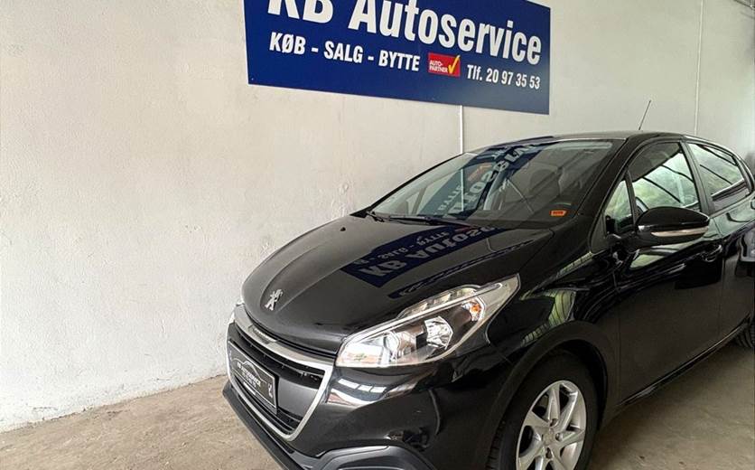 Peugeot 208 1,2 VTi 82 Allure Sky