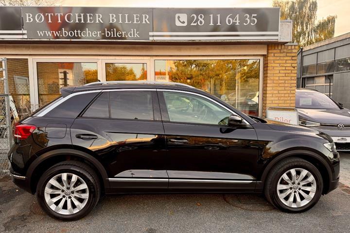 Sort VW T-Roc fra 2019