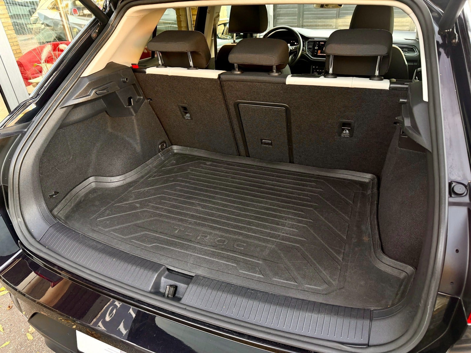 Sort VW T-Roc fra 2019