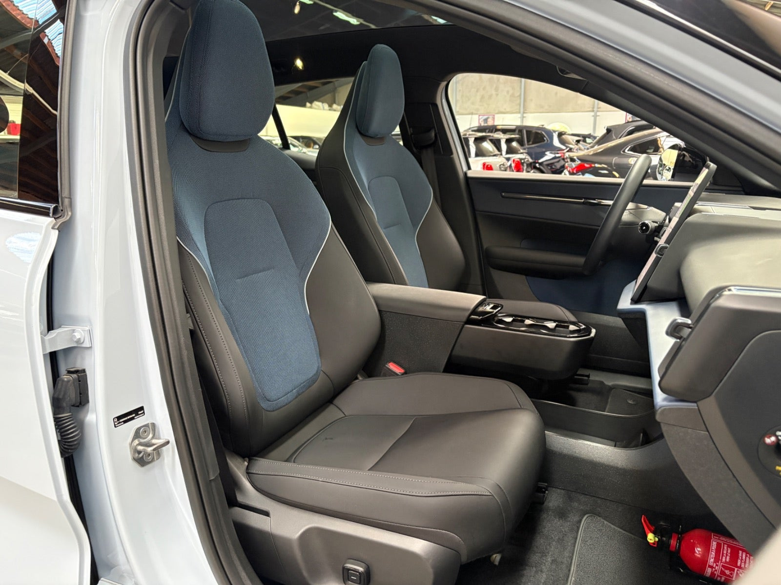 undefined Volvo EX30 fra 2024