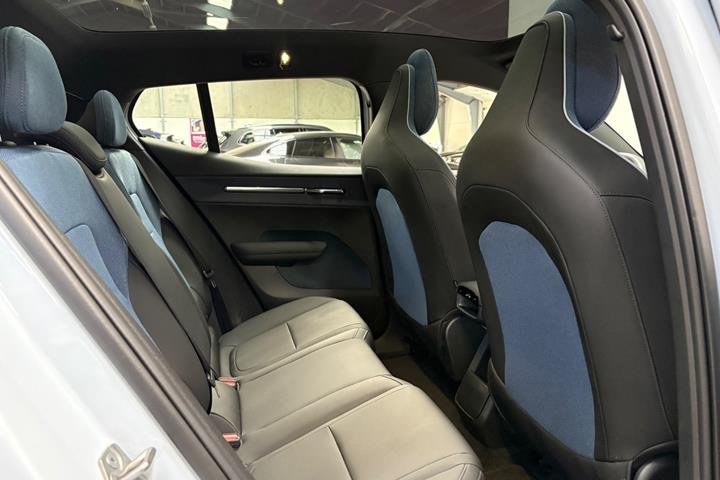 undefined Volvo EX30 fra 2024