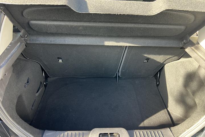 Sort Ford Fiesta fra 2014