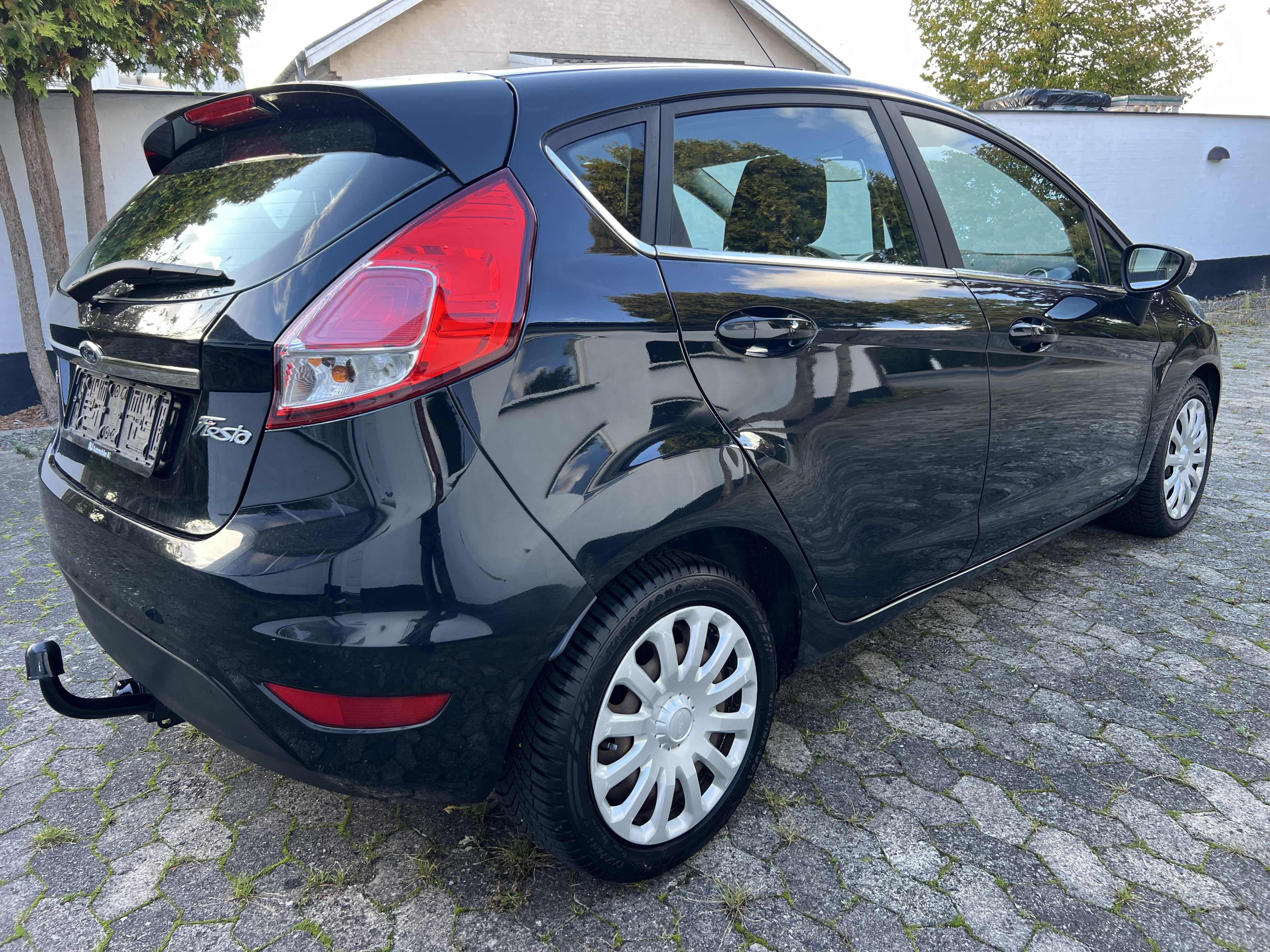 Sort Ford Fiesta fra 2014
