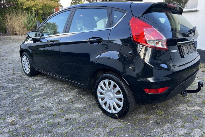 Sort Ford Fiesta fra 2014