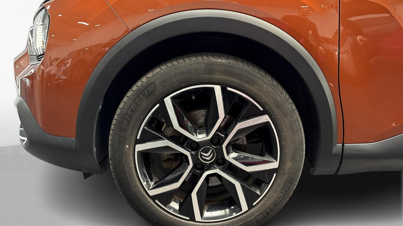 Orange Citroën ë-C4 fra 2022