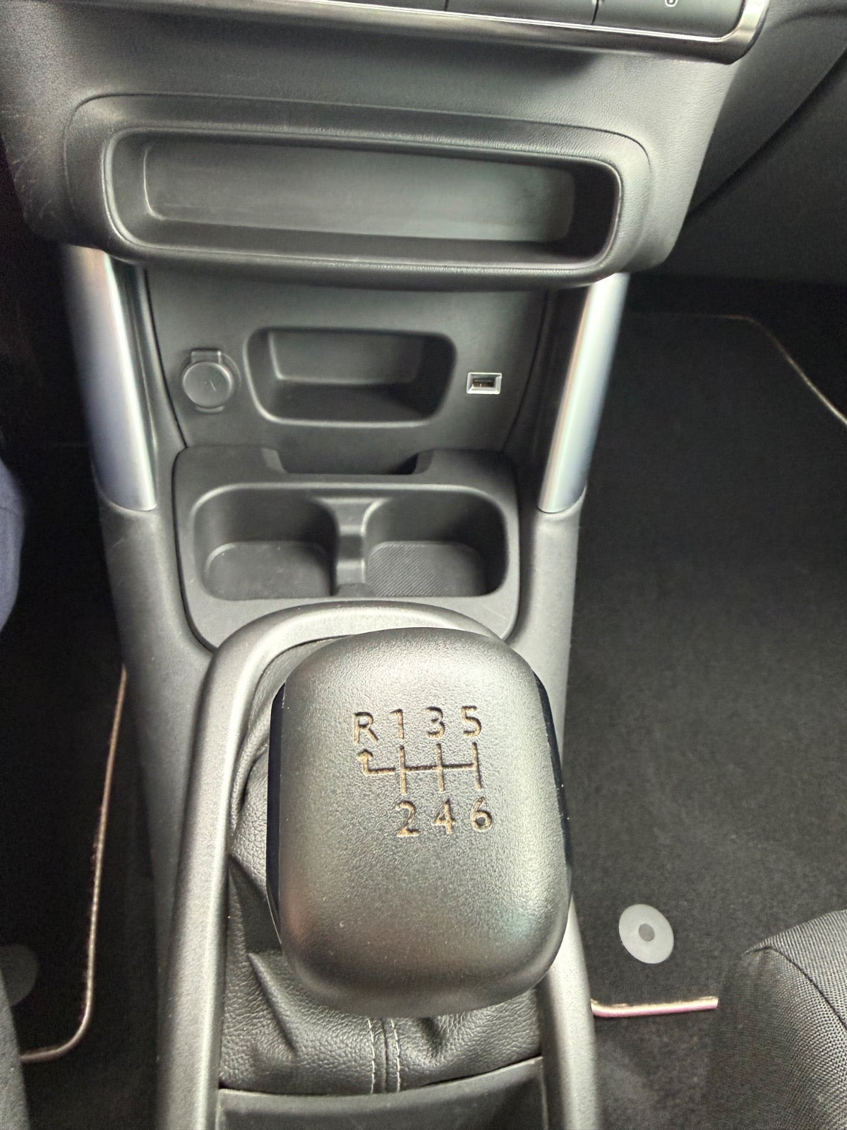 Sølv Citroën C3 Aircross fra 2020
