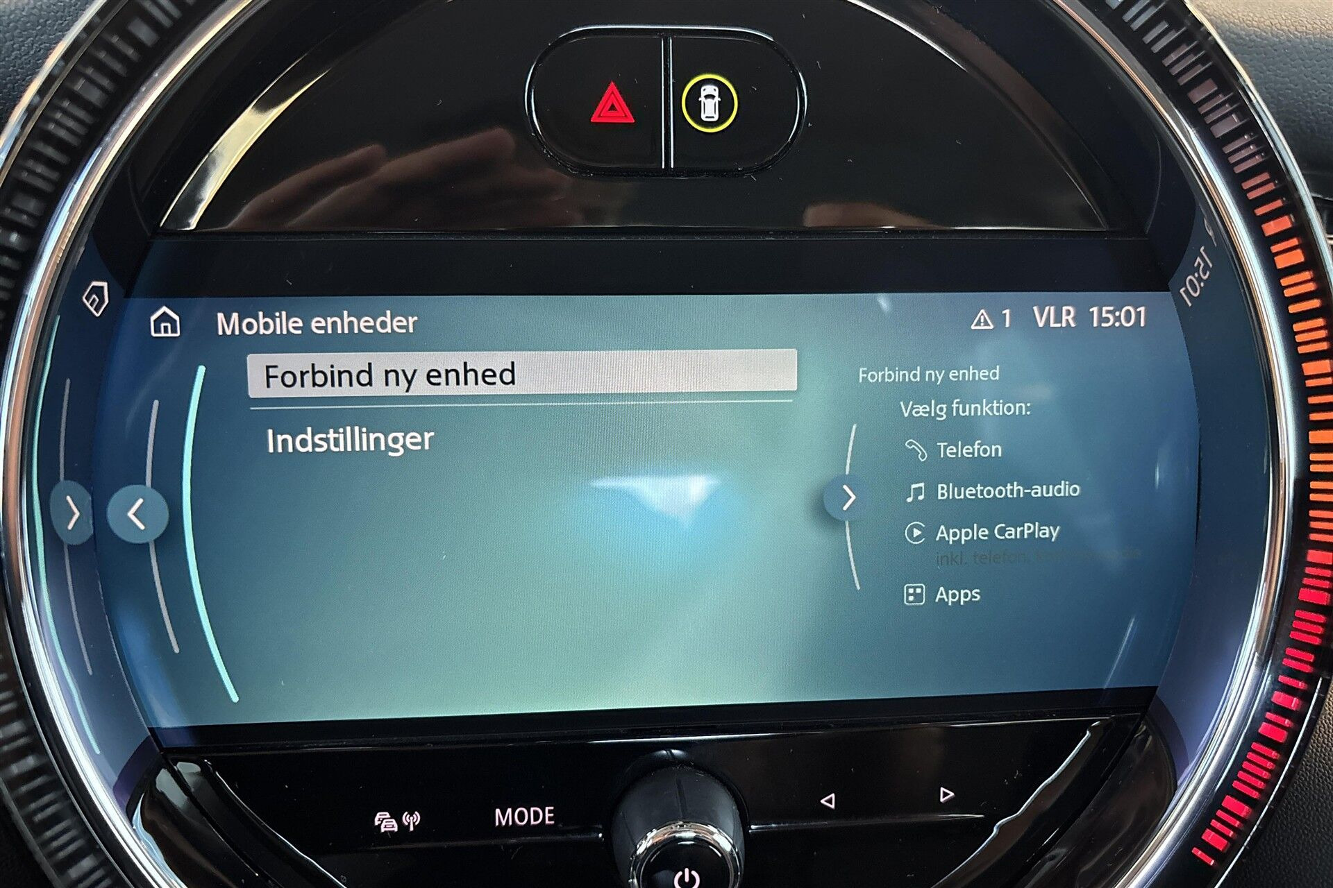 Sølv Mini Cooper fra 2023