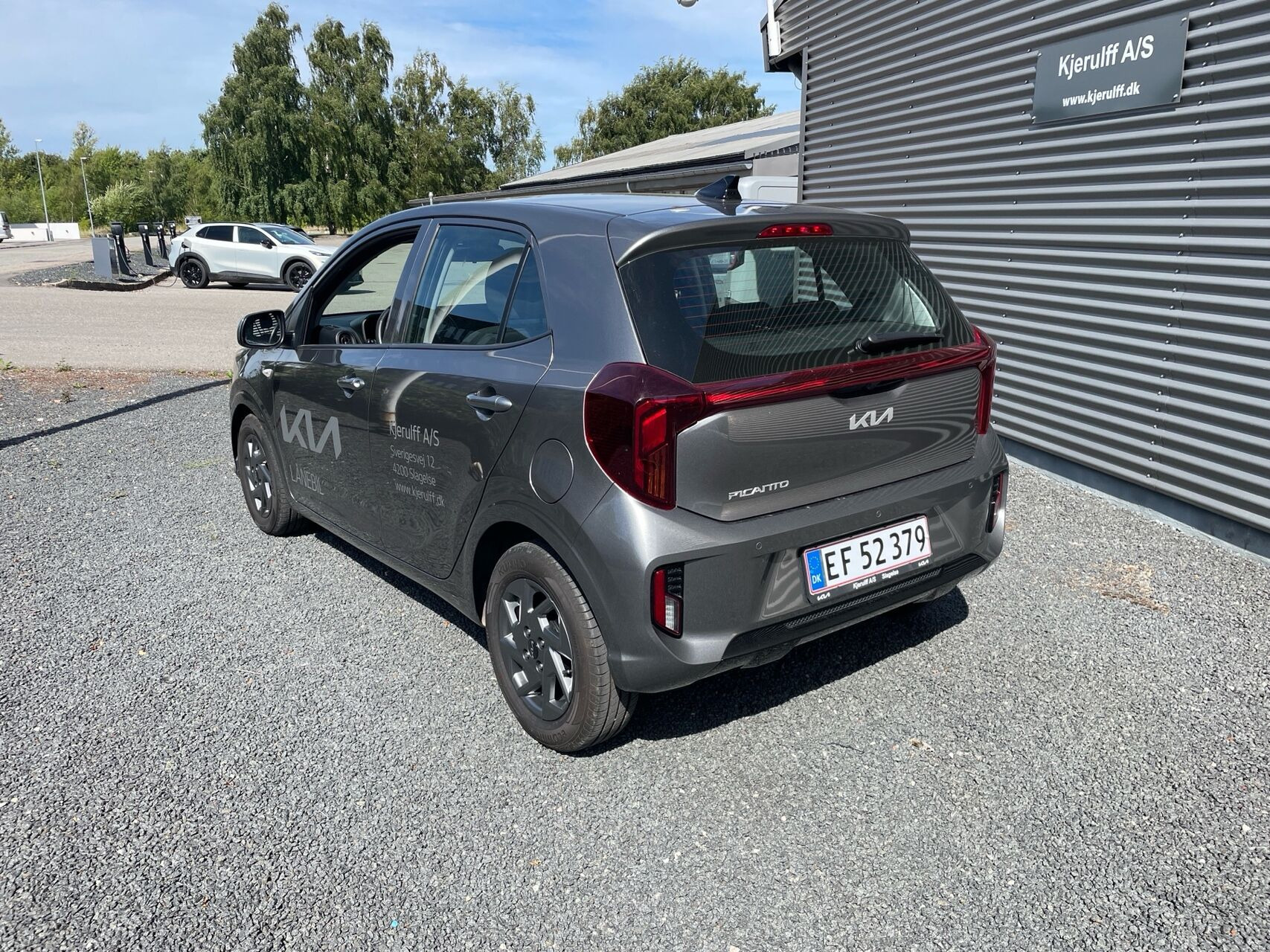 Grå Kia Picanto fra 2025
