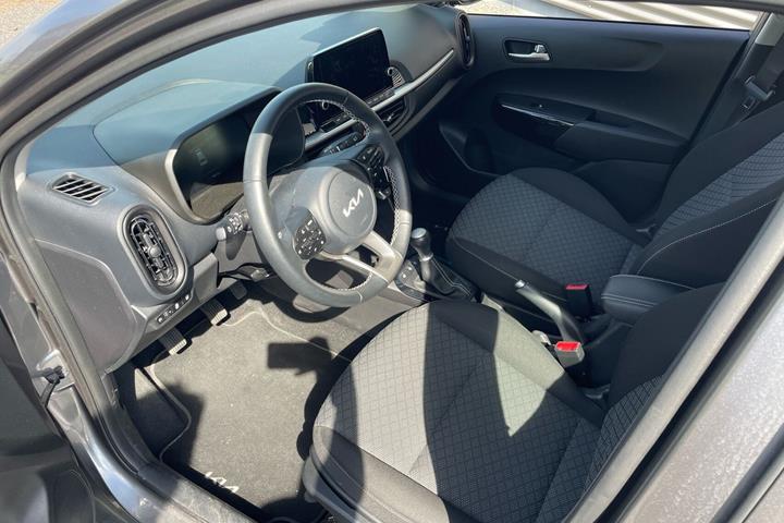Grå Kia Picanto fra 2025