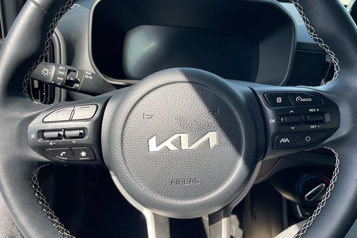 Grå Kia Picanto fra 2025