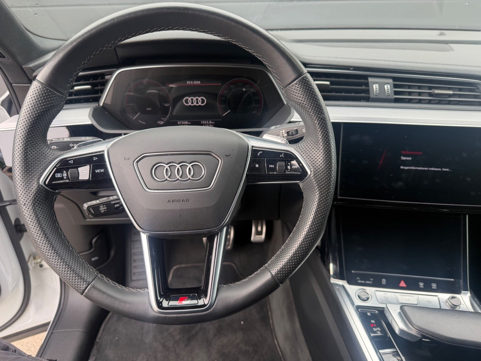 undefined Audi Q8 e-tron fra 2024