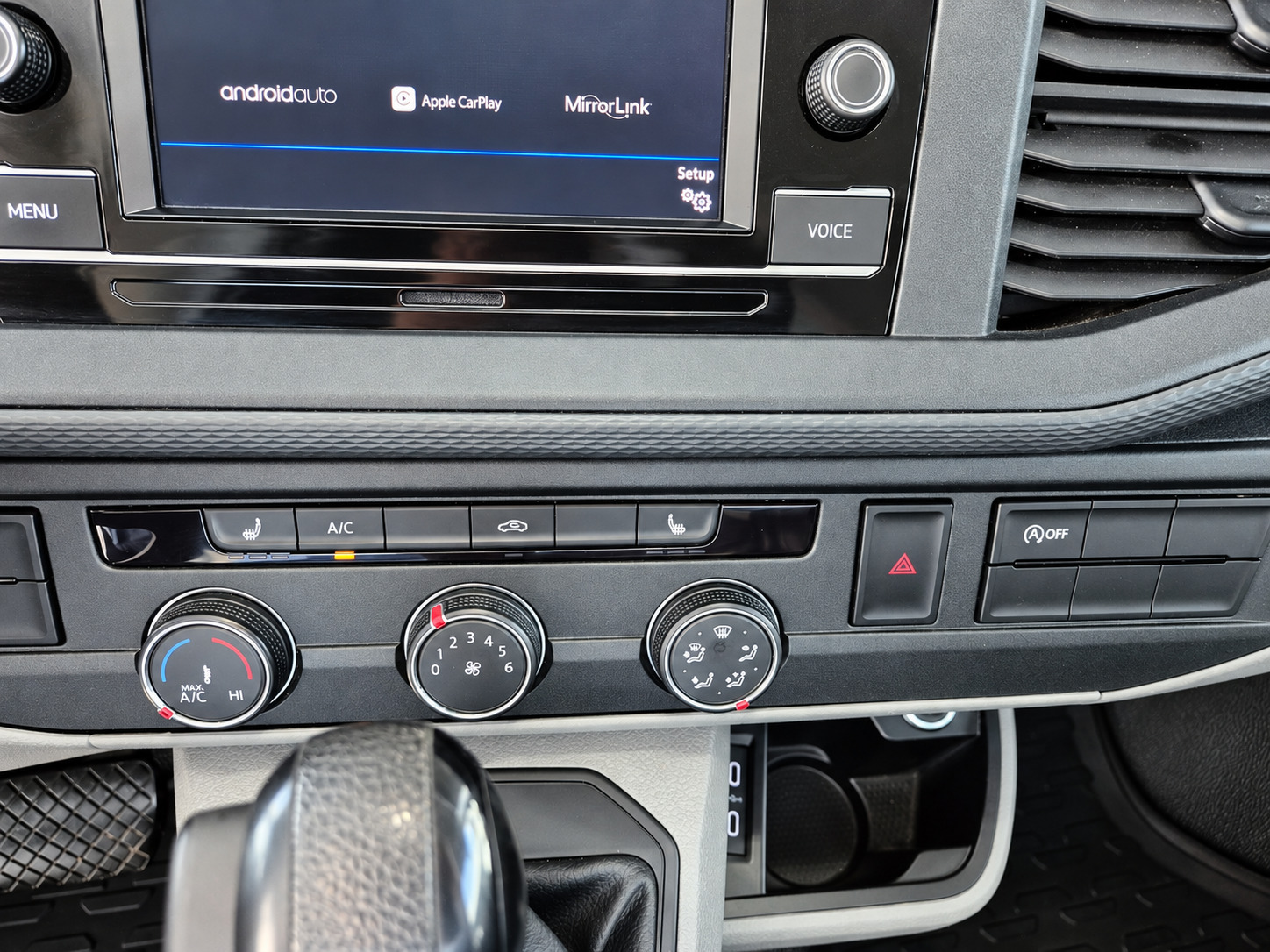 Sort VW Transporter fra 2021
