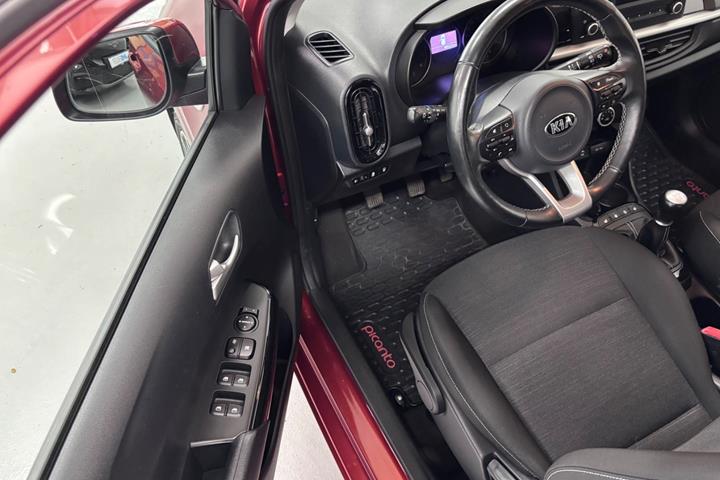 Orange Kia Picanto fra 2018