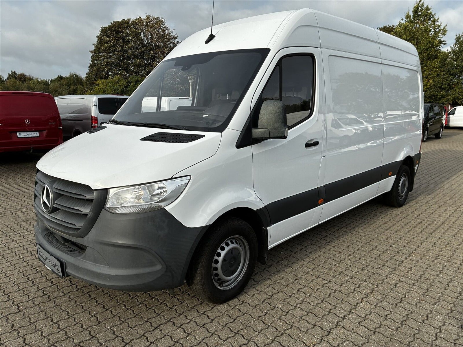 Mercedes Sprinter 214 2,2 CDi A2 Kassevogn aut. FWD