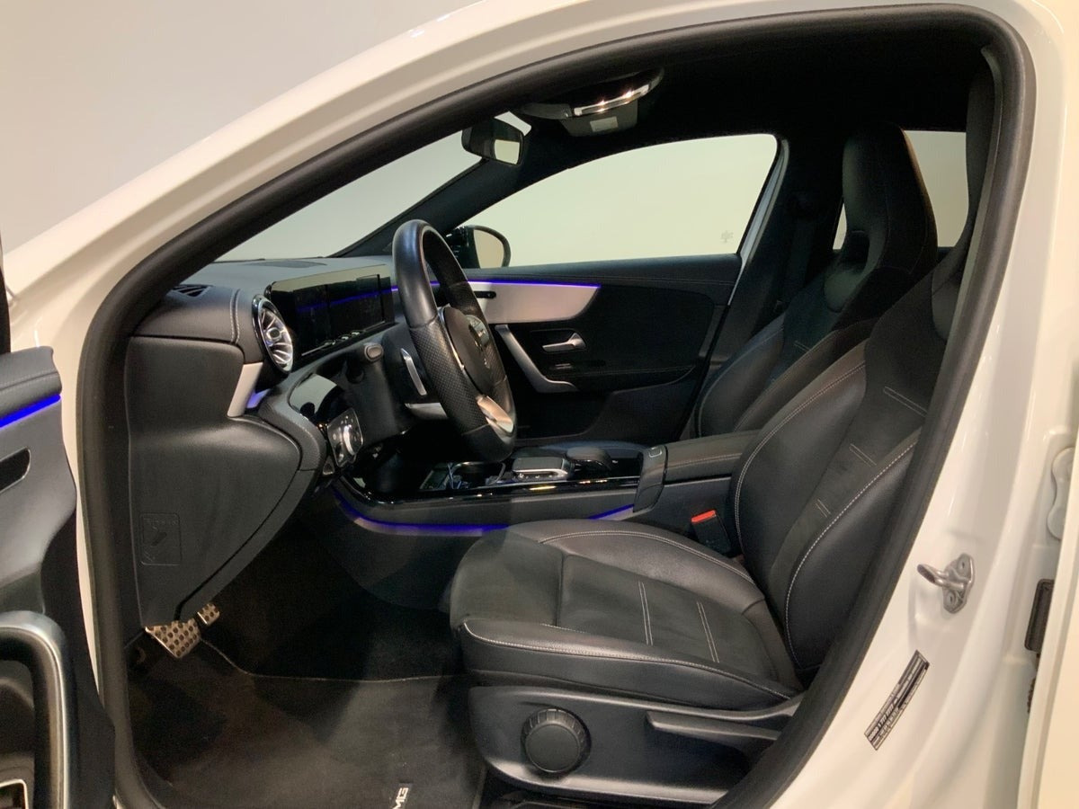 Hvid Mercedes A250 e fra 2020