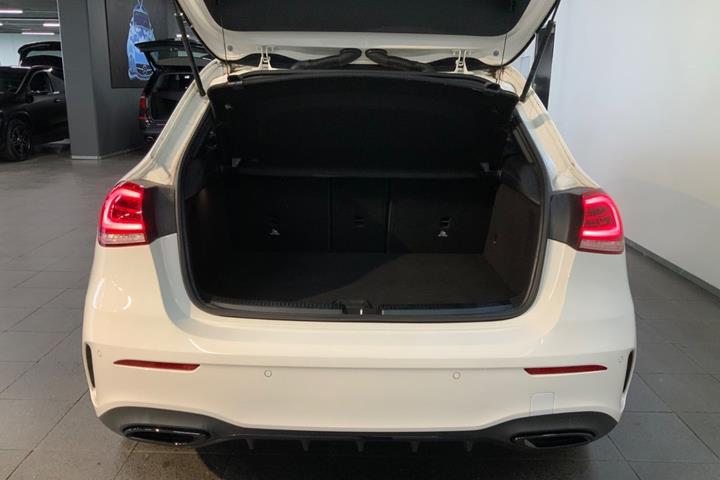 Hvid Mercedes A250 e fra 2020