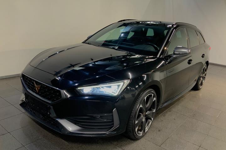 Sort Seat Leon fra 2021 set udefra