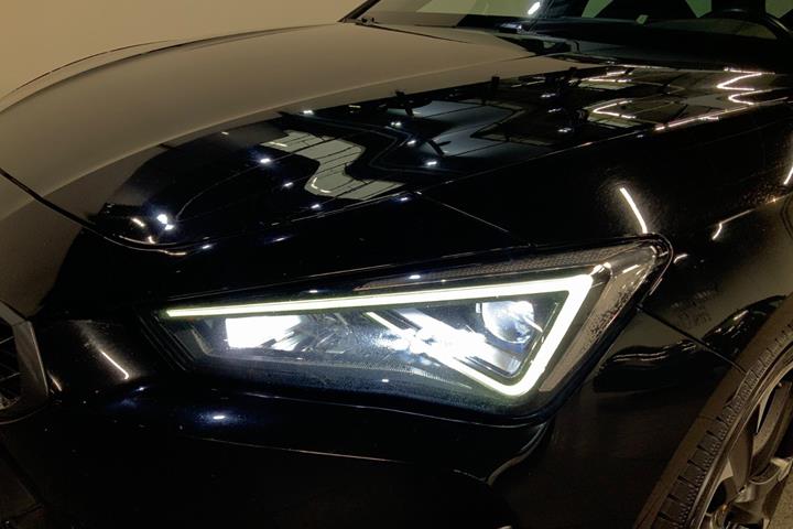 Sort Seat Leon fra 2021