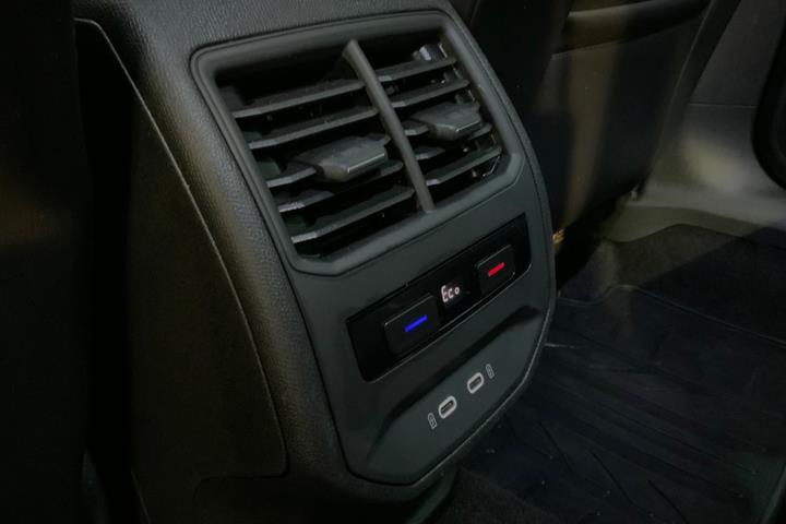 Sort Seat Leon fra 2021