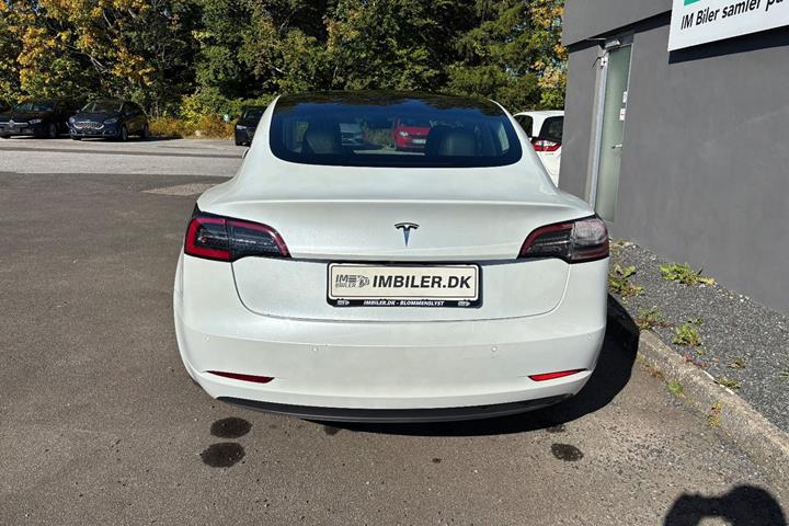 undefined Tesla Model 3 fra 2020
