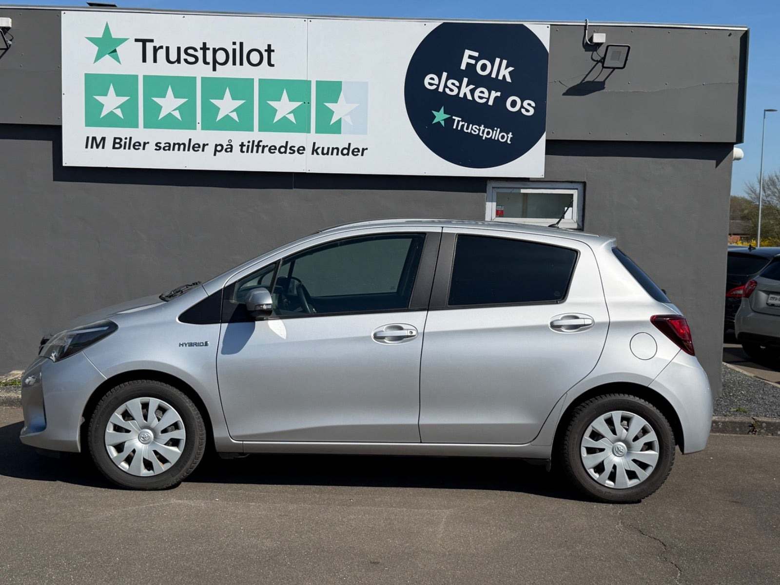 Grøn Toyota Yaris fra 2015
