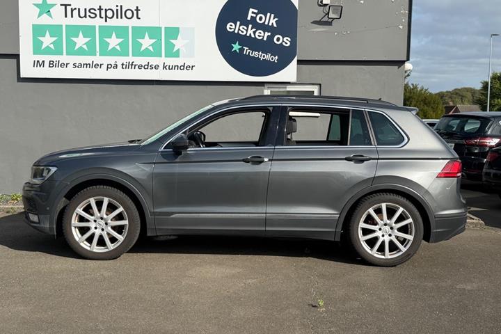Grøn VW Tiguan fra 2017