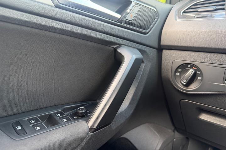 Grøn VW Tiguan fra 2017