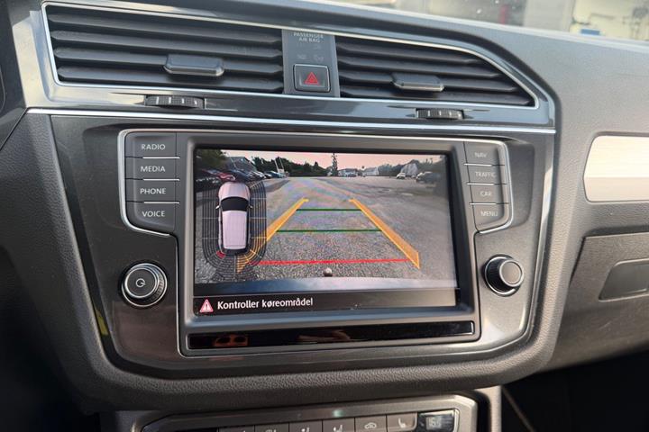 Grøn VW Tiguan fra 2017