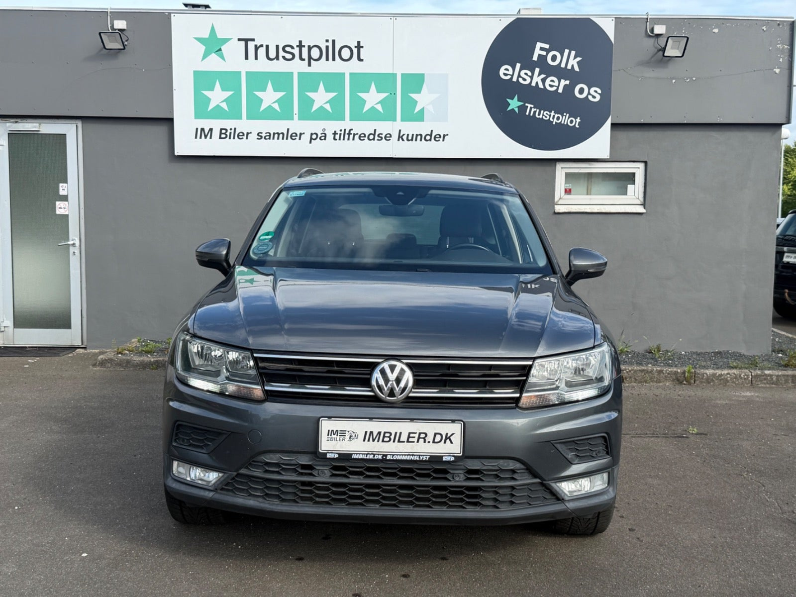 Grøn VW Tiguan fra 2017