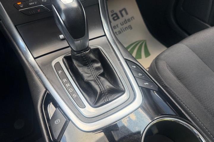 undefined Ford S-MAX fra 2016