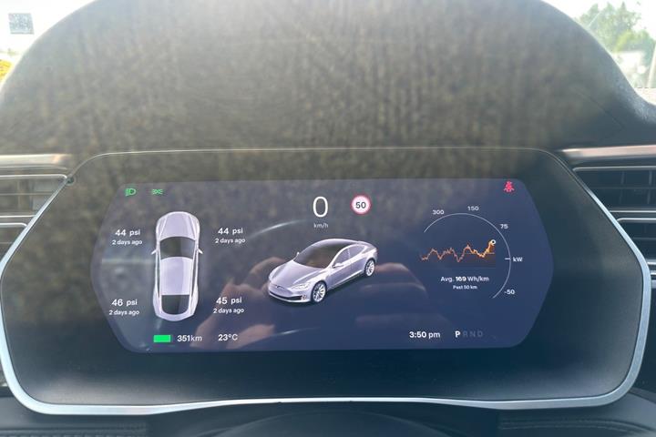 undefined Tesla Model S fra 2017