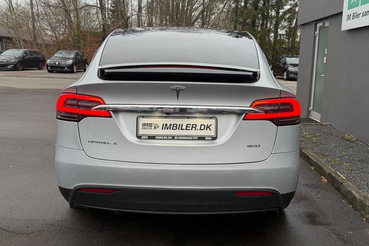 undefined Tesla Model X fra 2016