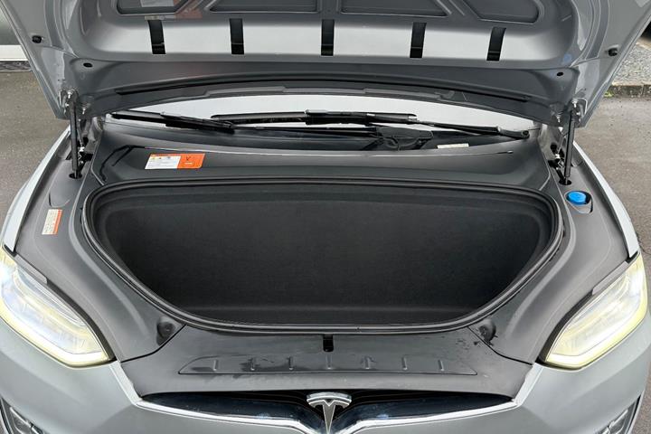undefined Tesla Model X fra 2016