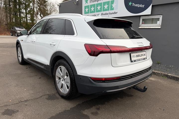 undefined Audi e-tron fra 2019
