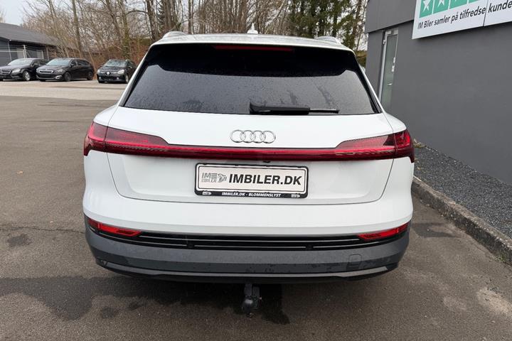 undefined Audi e-tron fra 2019