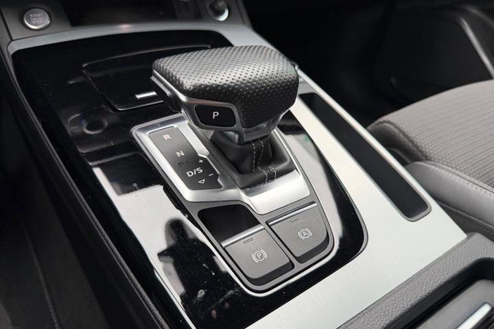 undefined Audi Q5 fra 2021