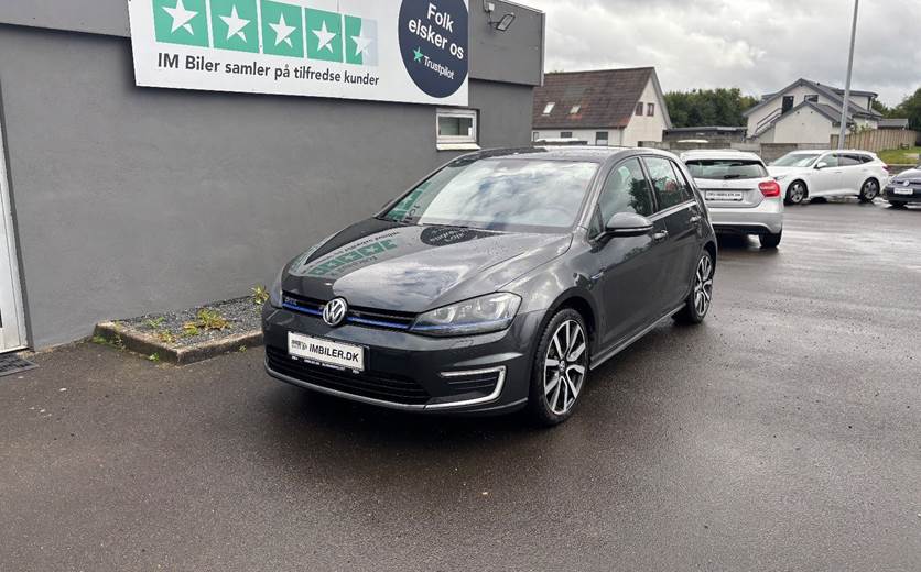 VW Golf VII 1,4 GTE Highline DSG