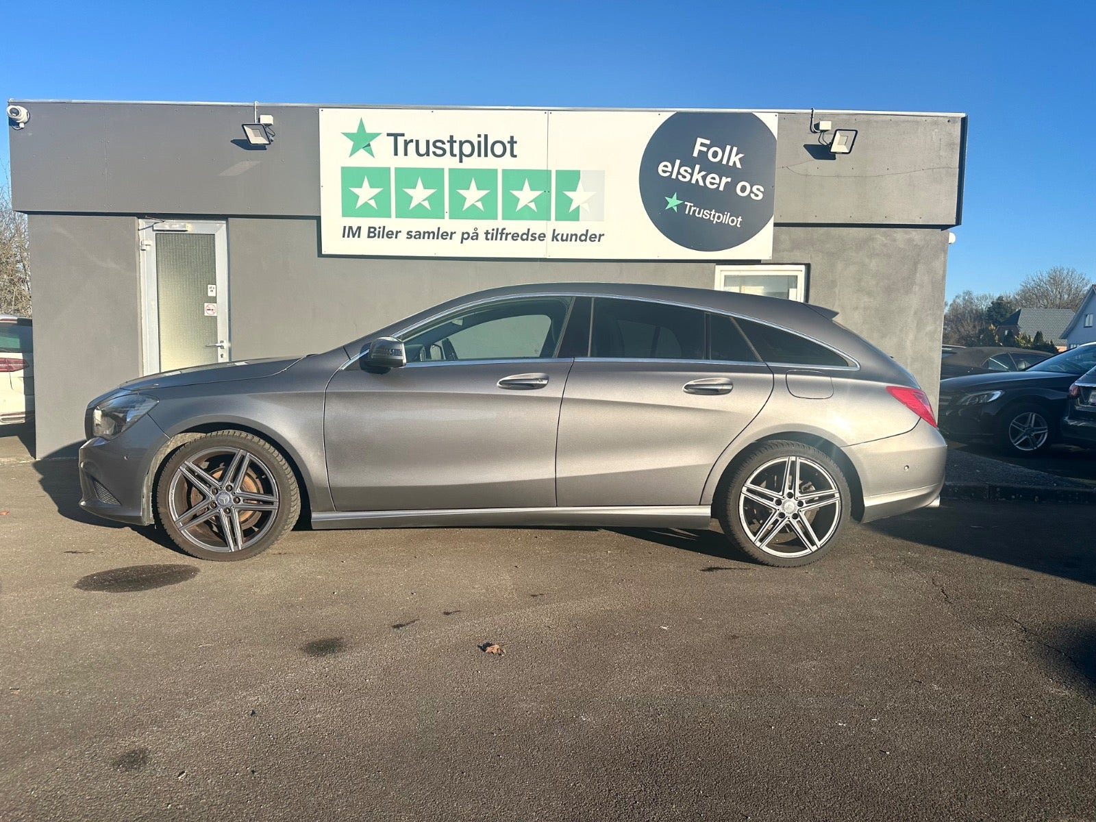 Grå Mercedes CLA200 fra 2015