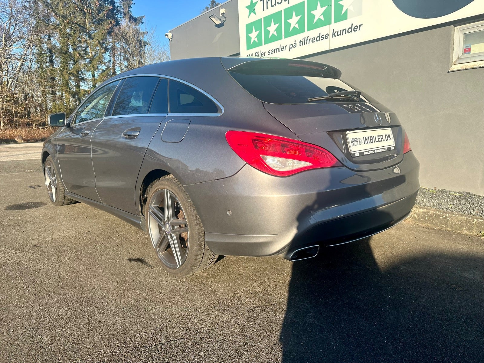 Grå Mercedes CLA200 fra 2015
