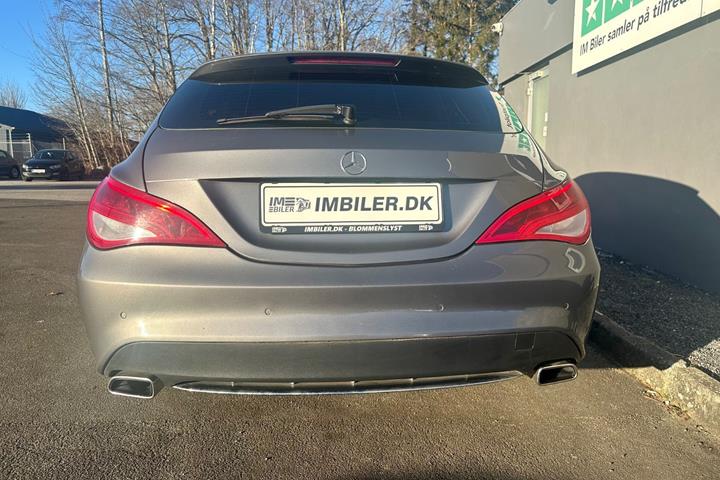 Grå Mercedes CLA200 fra 2015