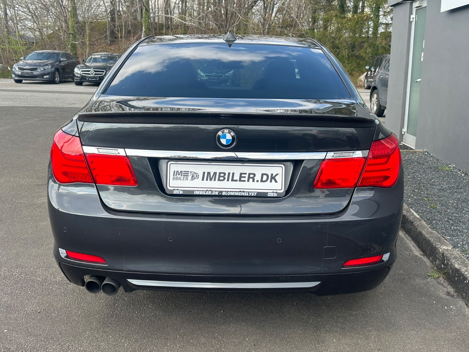 Sort BMW 730d fra 2010