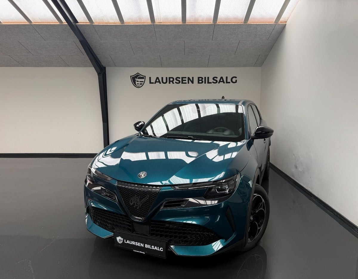 Alfa Romeo Junior Elettrica Core