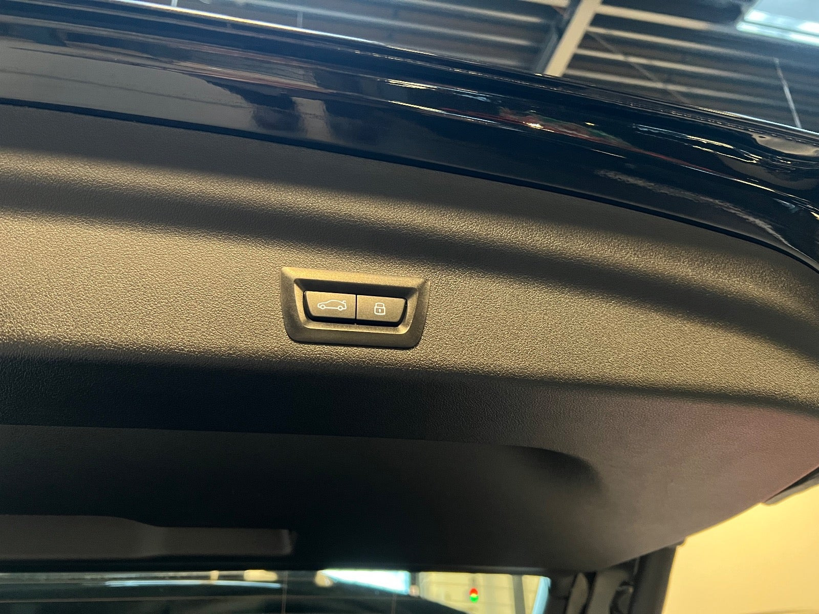 Sort BMW iX1 fra 2023