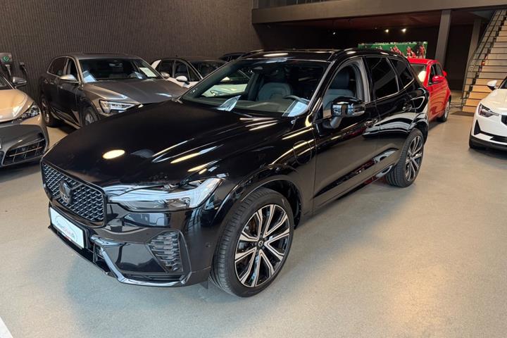 Sort Volvo XC60 fra 2022